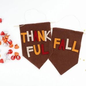 diy felt banner thankfull fall