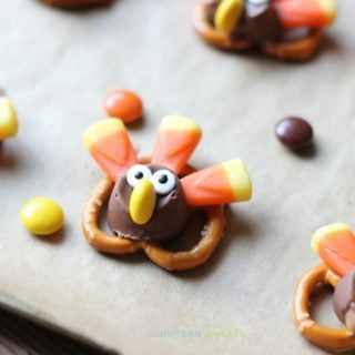 Adorable Candy Turkey Bites