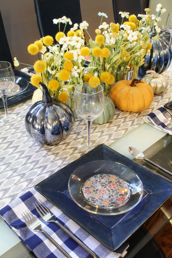 BlueiStyle ThanksgivingTable3