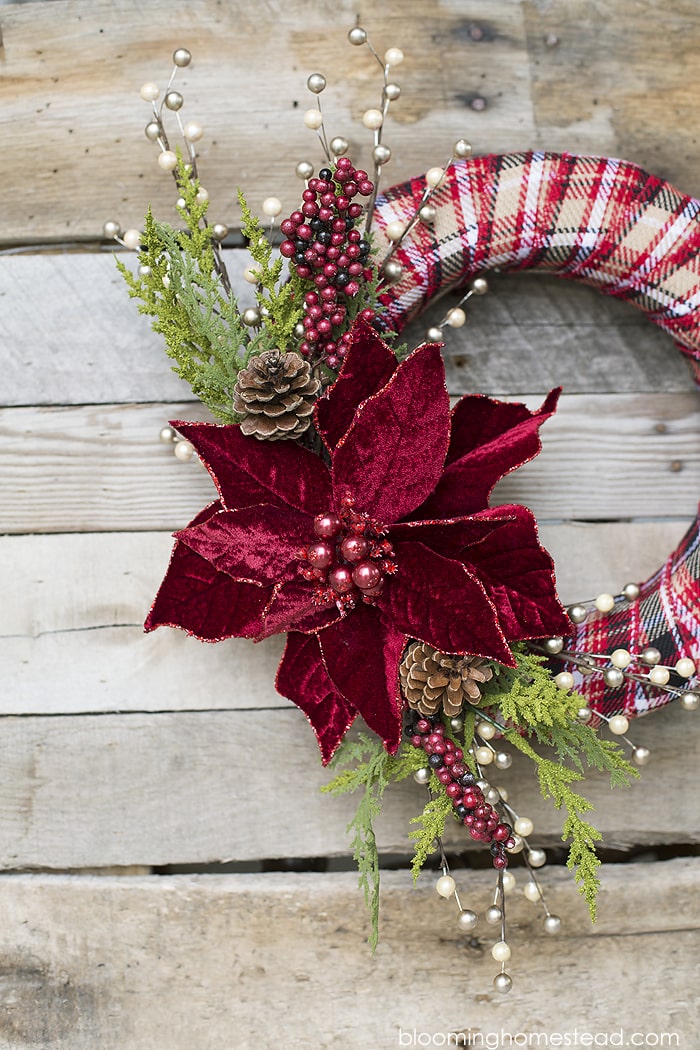 Elegant Christmas Wreath