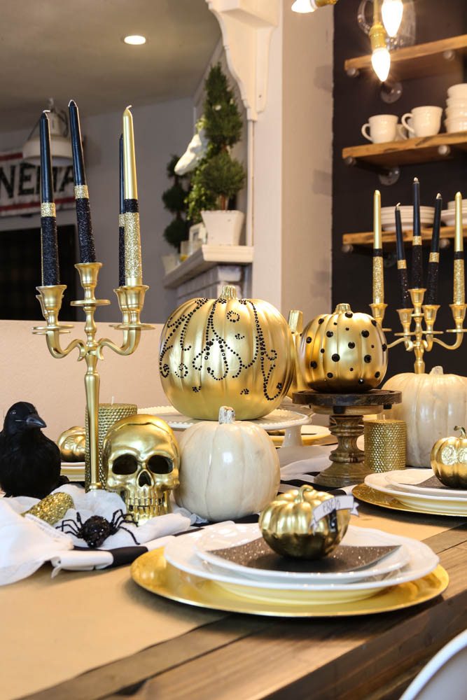 Halloween Pumpkins Tablescape 6