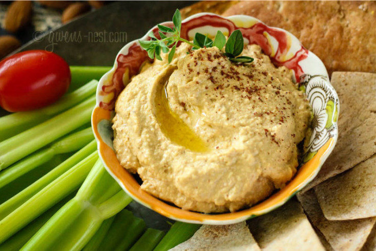 Low carb hummus 101