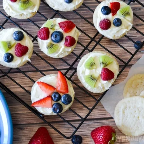 Mini Fruit Pizza 5