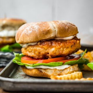 Explore top-notch burger recipes, from classic beef blends to innovative veggie options. Whether it's turkey or chicken, we've got your burger cravings covered.