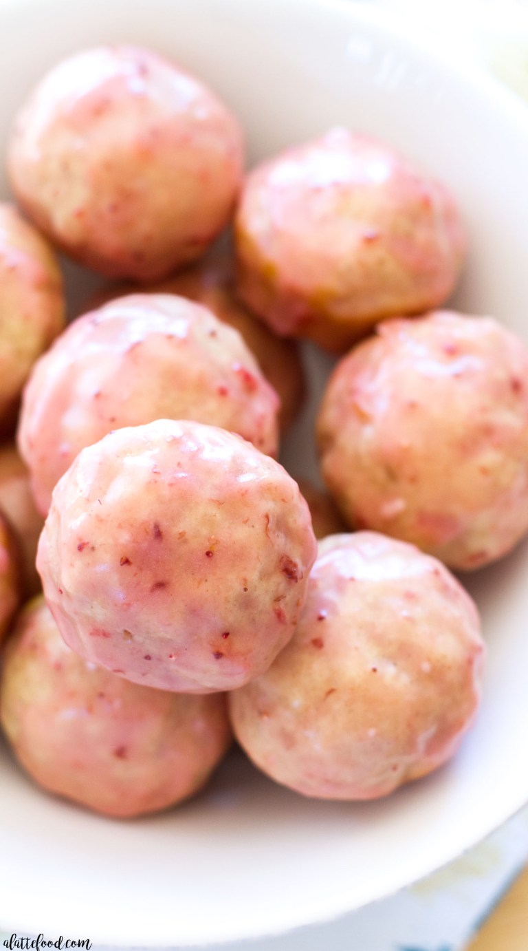 Strawberry Glazed Baked Donut Holes 00