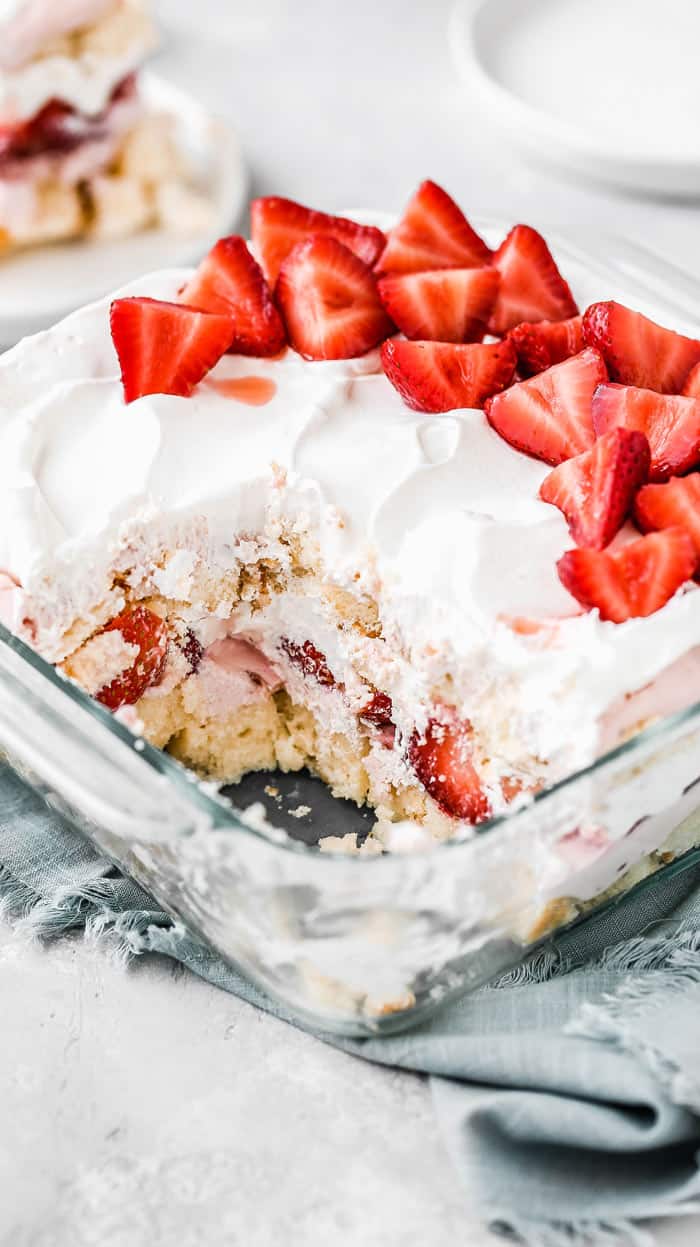 Strawberry Punch Bowl Cake 5