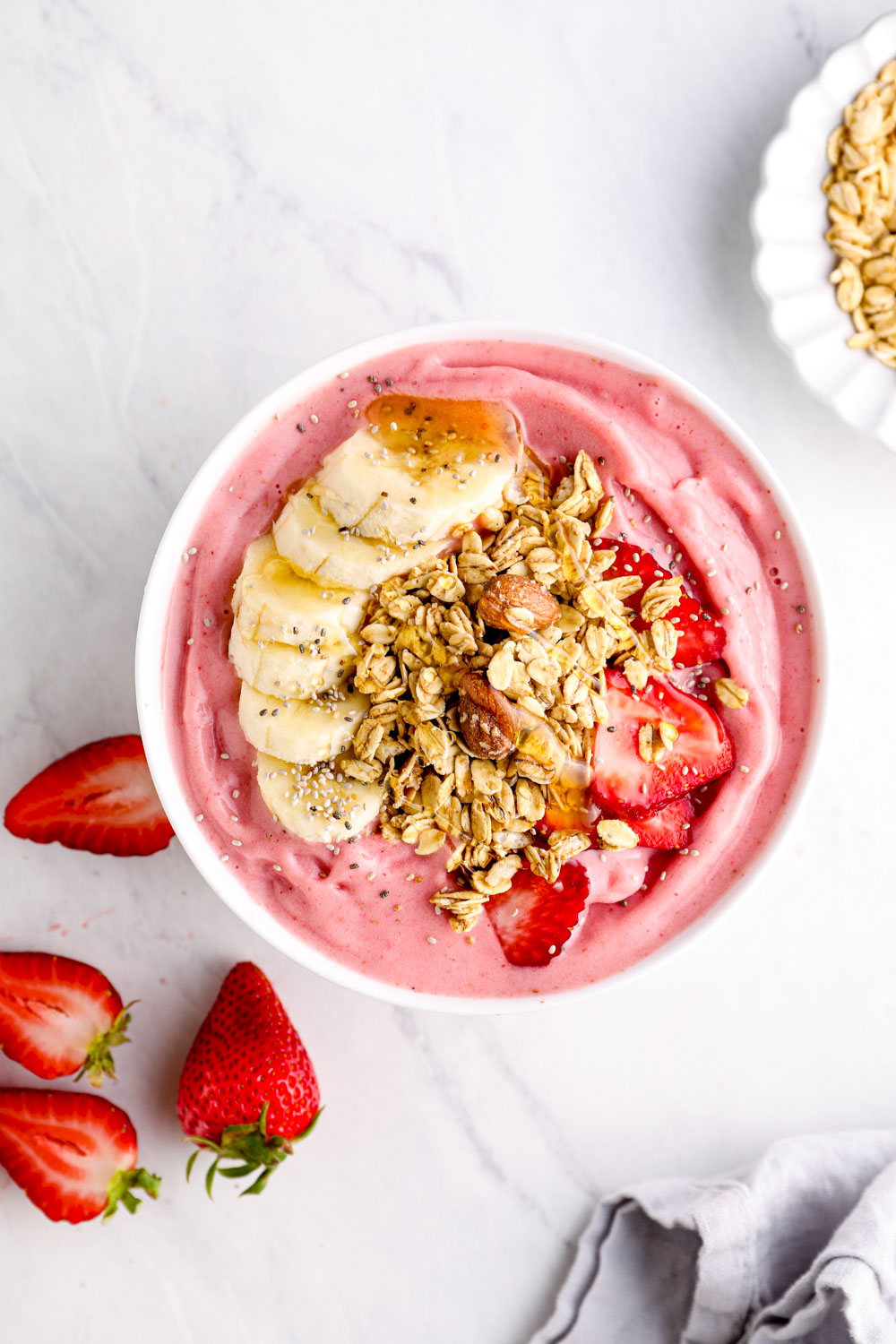 Strawberry Smoothie Bowl 3