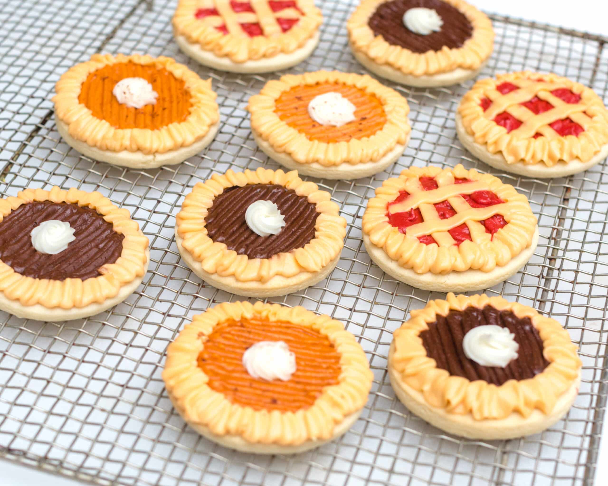 Thanksgiving Sugar Cookie Pies