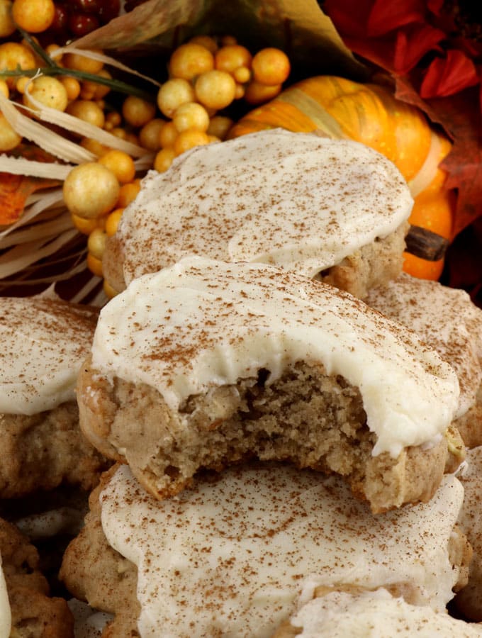 Apple Cookies and Cream Cheese Frosting