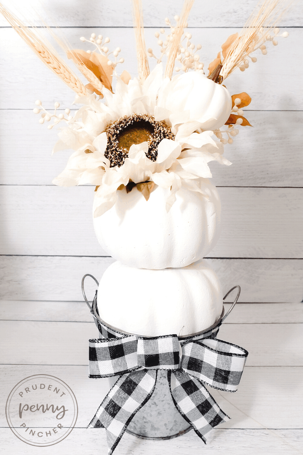 farmhouse fall pumpkin topiary