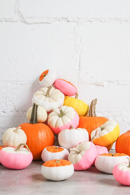 40+ NO CARVE Pumpkin Ideas You'll Want to Try This Fall!! Balloon Dipped Pumpkins Paper n Stitch