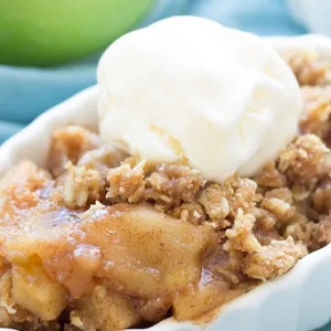 slow cooker apple crisp 1200 square 1720