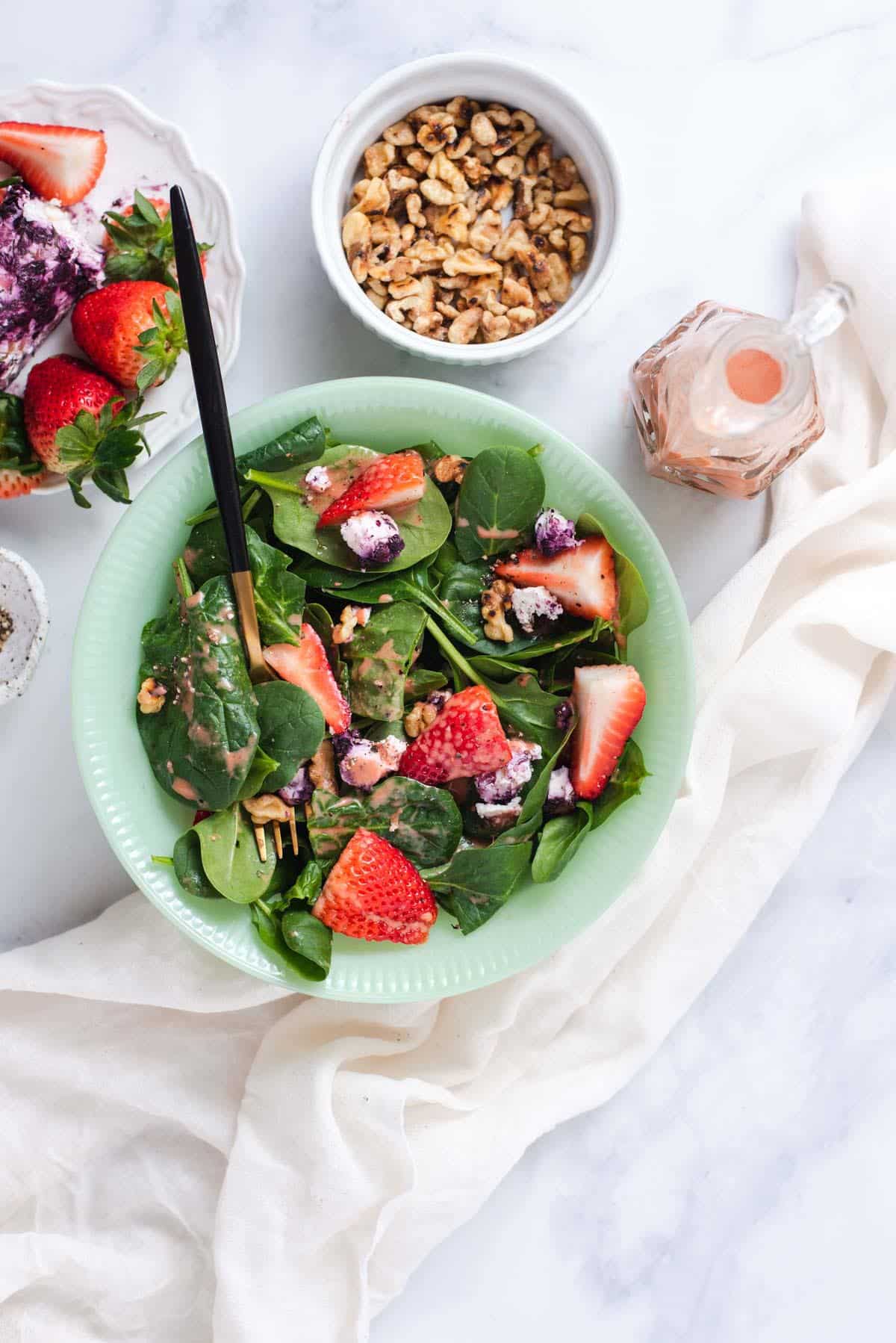 strawberry spinach salad 1