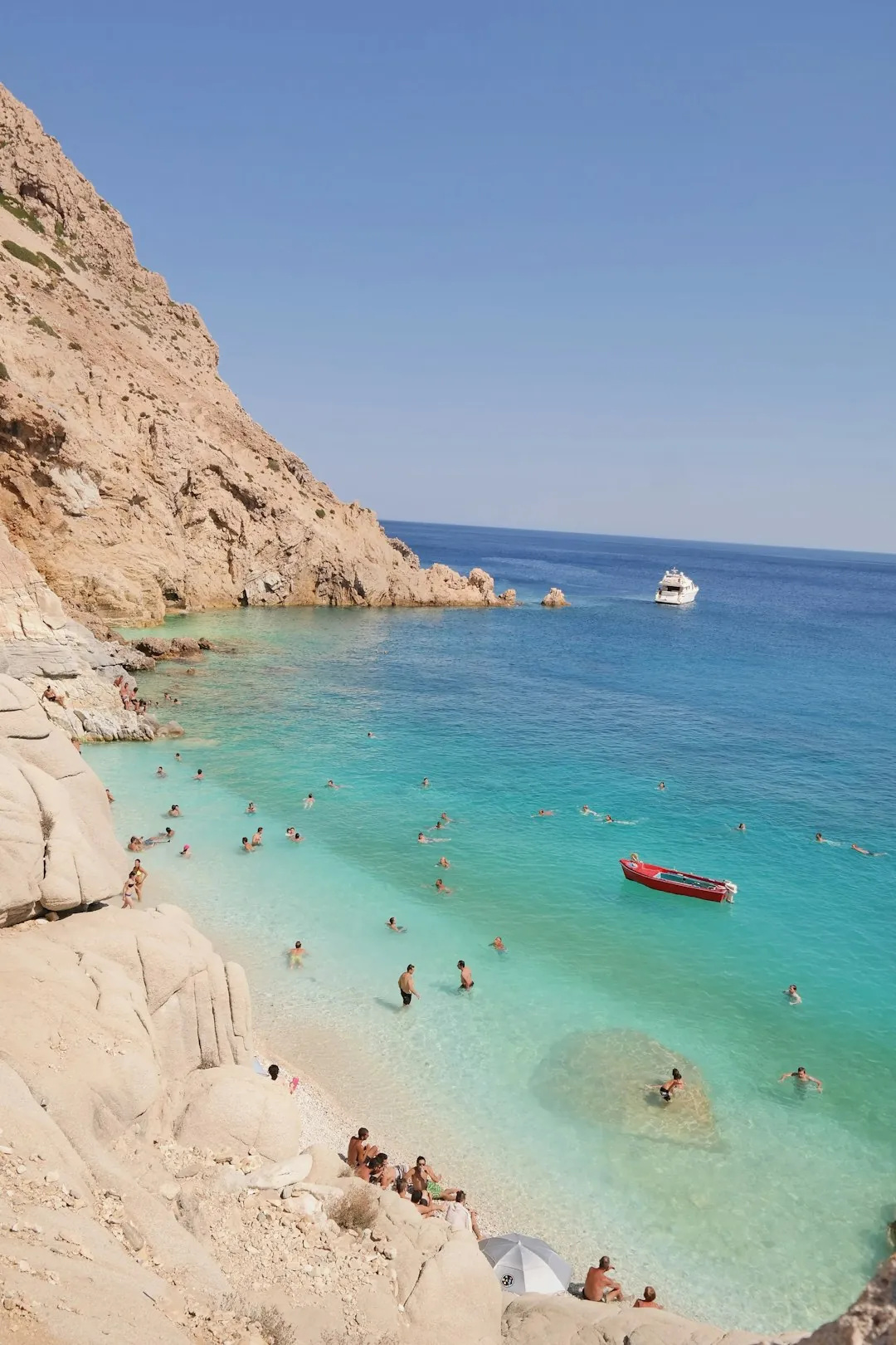 Elafonissi Beach, Crete — pink sands and dunes