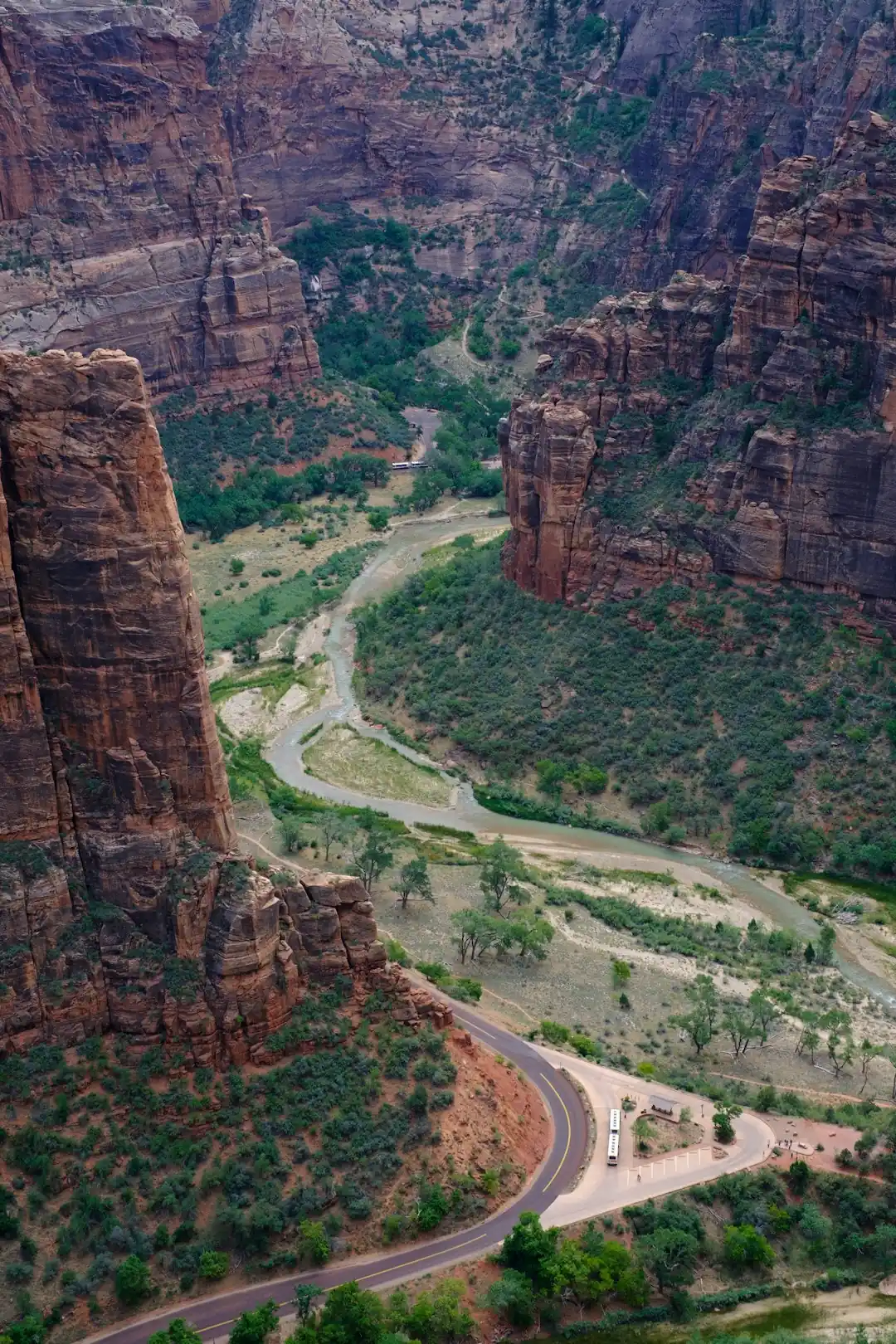Utah Scenic Byway 12: red rock and hoodoos route