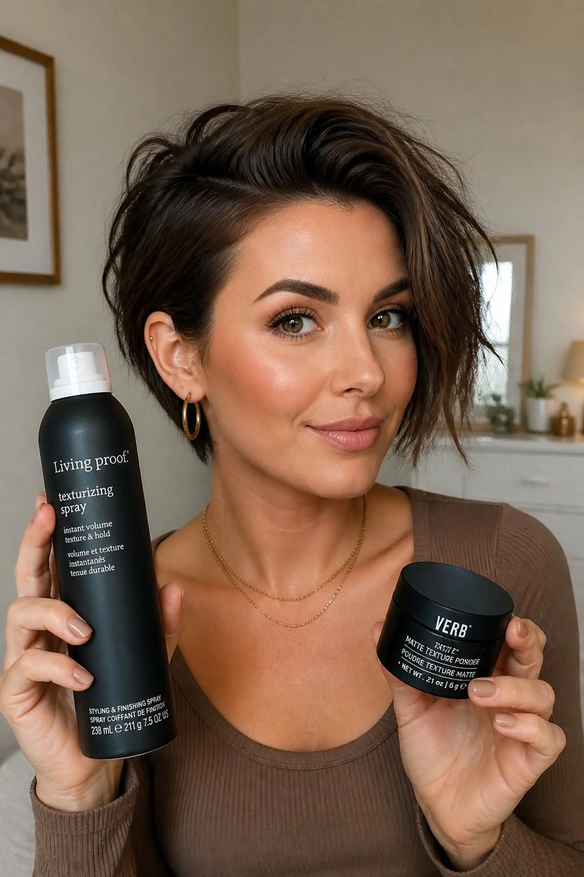 Tousled Short Hair with Side Part Camouflages Oil